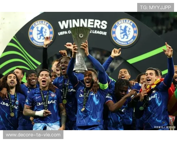 奥西利奥拒绝利雅得新月三倍薪资诱惑 坚持留在国米继续奋斗 奥西利奥拒绝利雅得新月三倍薪资诱惑 坚持留在国米继续奋斗