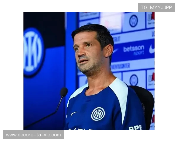 阿切尔比盛赞齐沃:他是成功球员,聪明且给我留下积极印象 阿切尔比盛赞齐沃:他是成功球员,聪明且给我留下积极印象